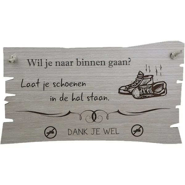 schoenen in de hal